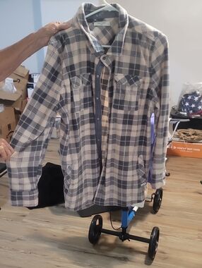 Cozy Plaid Button-Up Jacket - Cream & Gray